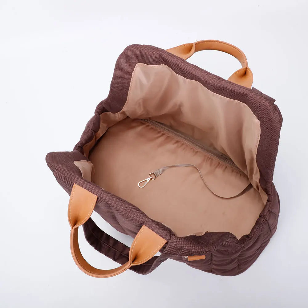 Pet Dog Cat Bag Carrier Light Waterproof Dog Out Portable Handbag Pet Accessories Fashion Bag