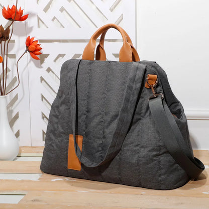 Pet Dog Cat Bag Carrier Light Waterproof Dog Out Portable Handbag Pet Accessories Fashion Bag